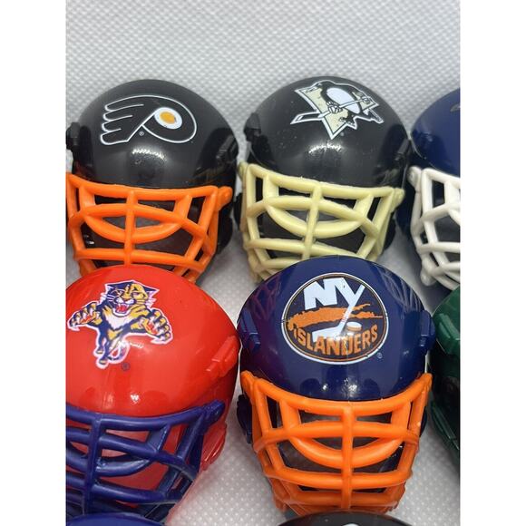 Franklin NHL Mini Hockey Goalie Masks Helmets Lot of 23 Teams - No Duplicates - Picture 12 of 15